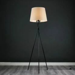 MINISUN Floor Lamp Tripod Camden Light In Black With Tapered Lampshade - Beige 3 MINISUN Floor Lamp Tripod Camden Light In Black With Tapered Lampshade - Beige -MINISUN Shop 15682945 2