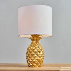 MINISUN Contemporary Pineapple Design Table Lamp In A Gold Effect Finish With A White Cylinder Shade - Complete With A 4w LED Bulb 3000K Warm White -MINISUN Shop 38437045 2